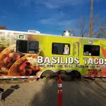 Basilos Tacos logo