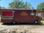 Kuz's BBQ logo