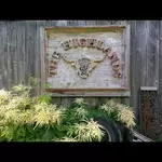 The Highland's & Gracie's Food Truck logo