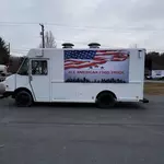 2 Cousins All American Food Truck logo
