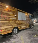 Jees Shack logo