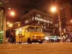 Wafels & Dinges - Momma truck logo
