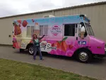 Staceys Ice Cream Cruiser logo