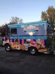 Sweet Jeanius logo
