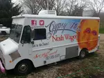 Gypsy Moon Nosh Wagon logo